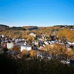 In Waldrandlage In Nationalpark / Eifel * Schleiden