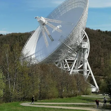 度假居 In Waldrandlage In Nationalpark / Eifel *