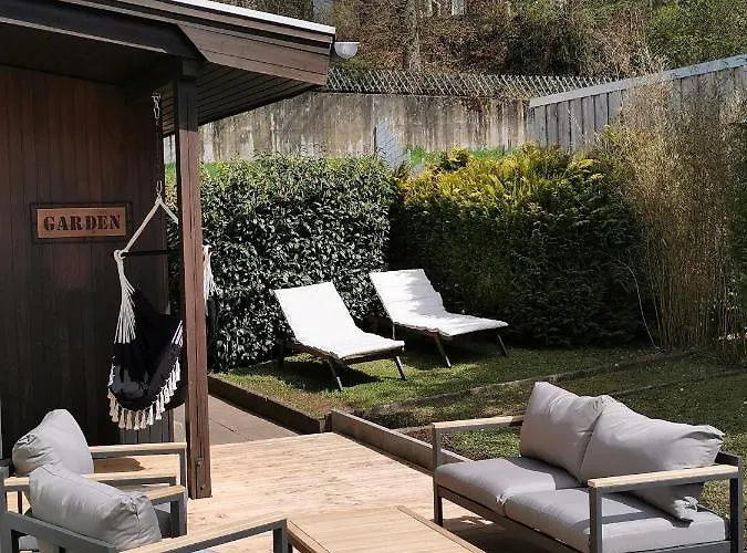 In Waldrandlage In Nationalpark / Eifel