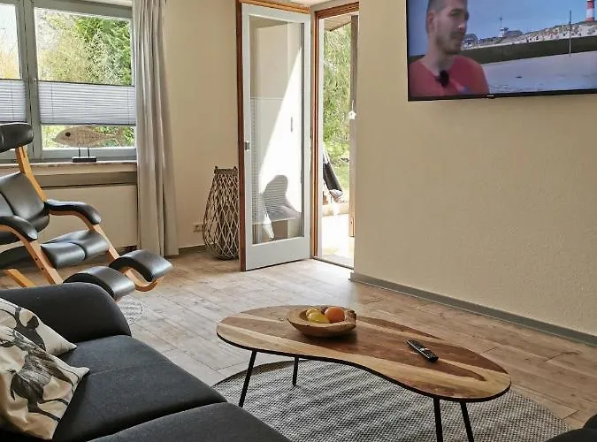 In Waldrandlage In Nationalpark / Eifel