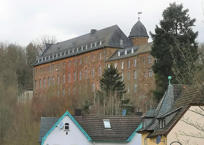 In Waldrandlage In Nationalpark / Eifel Дом отдыха Шляйден