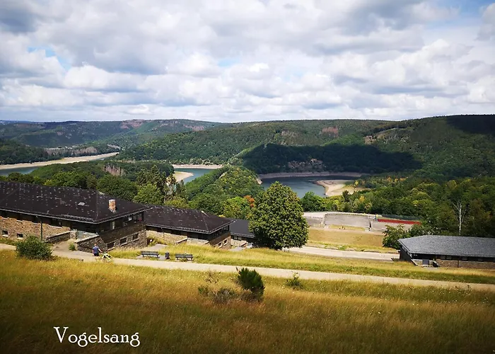 In Waldrandlage In Nationalpark / Eifel * Шляйден