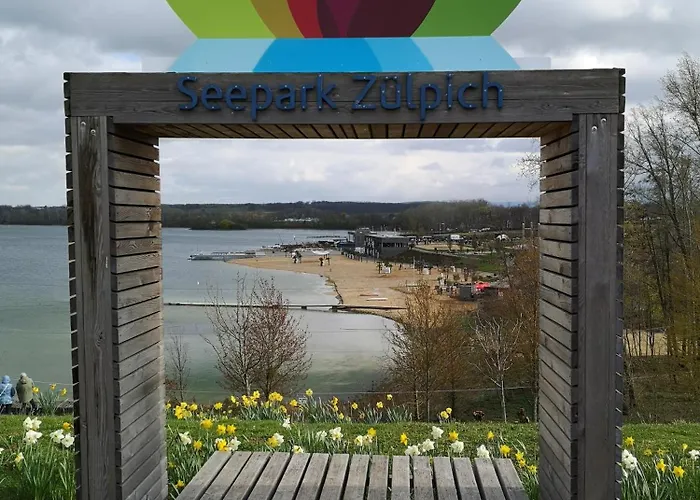 Дом отдыха In Waldrandlage In Nationalpark / Eifel Шляйден