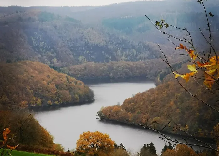 Дом отдыха In Waldrandlage In Nationalpark / Eifel *